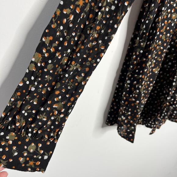 Scotch & Soda Shirt Womens Large Black Fall Print Acorn 100% Viscose Button Up‎ - Picture 7 of 16